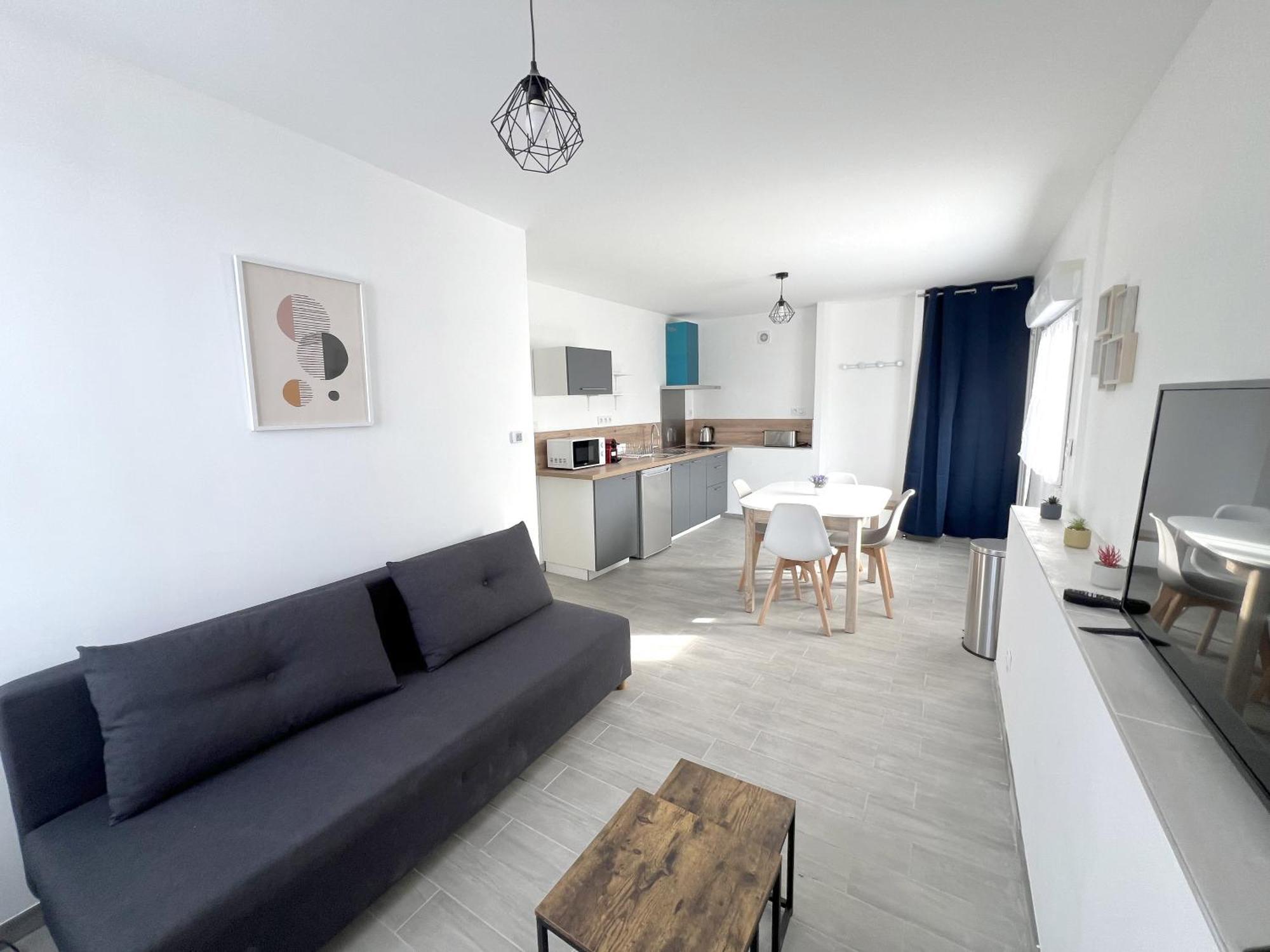 178B - Appartement T2 Tout Confort - Wifi Netflix Le Gond-Pontouvre Luaran gambar