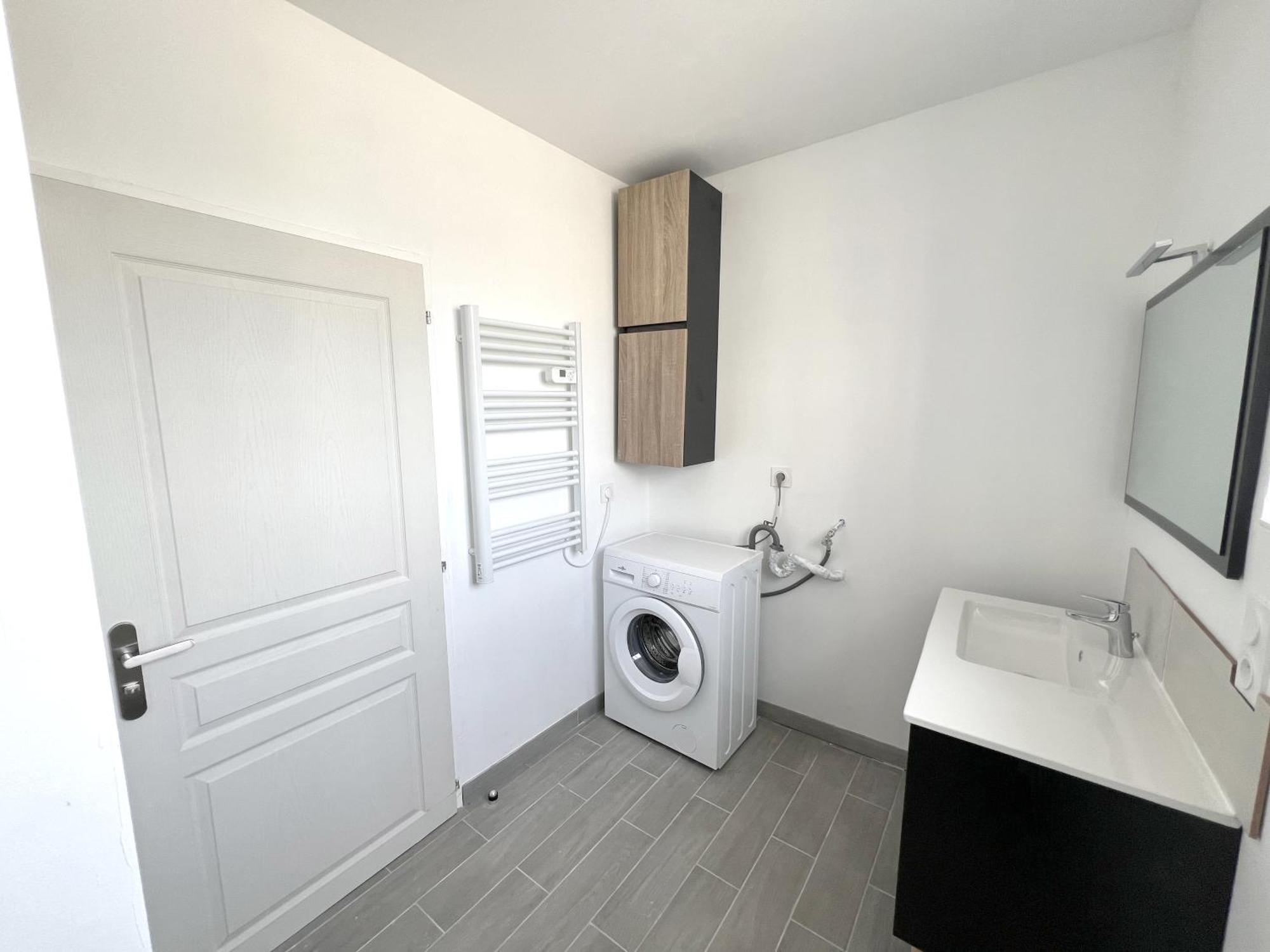 178B - Appartement T2 Tout Confort - Wifi Netflix Le Gond-Pontouvre Luaran gambar