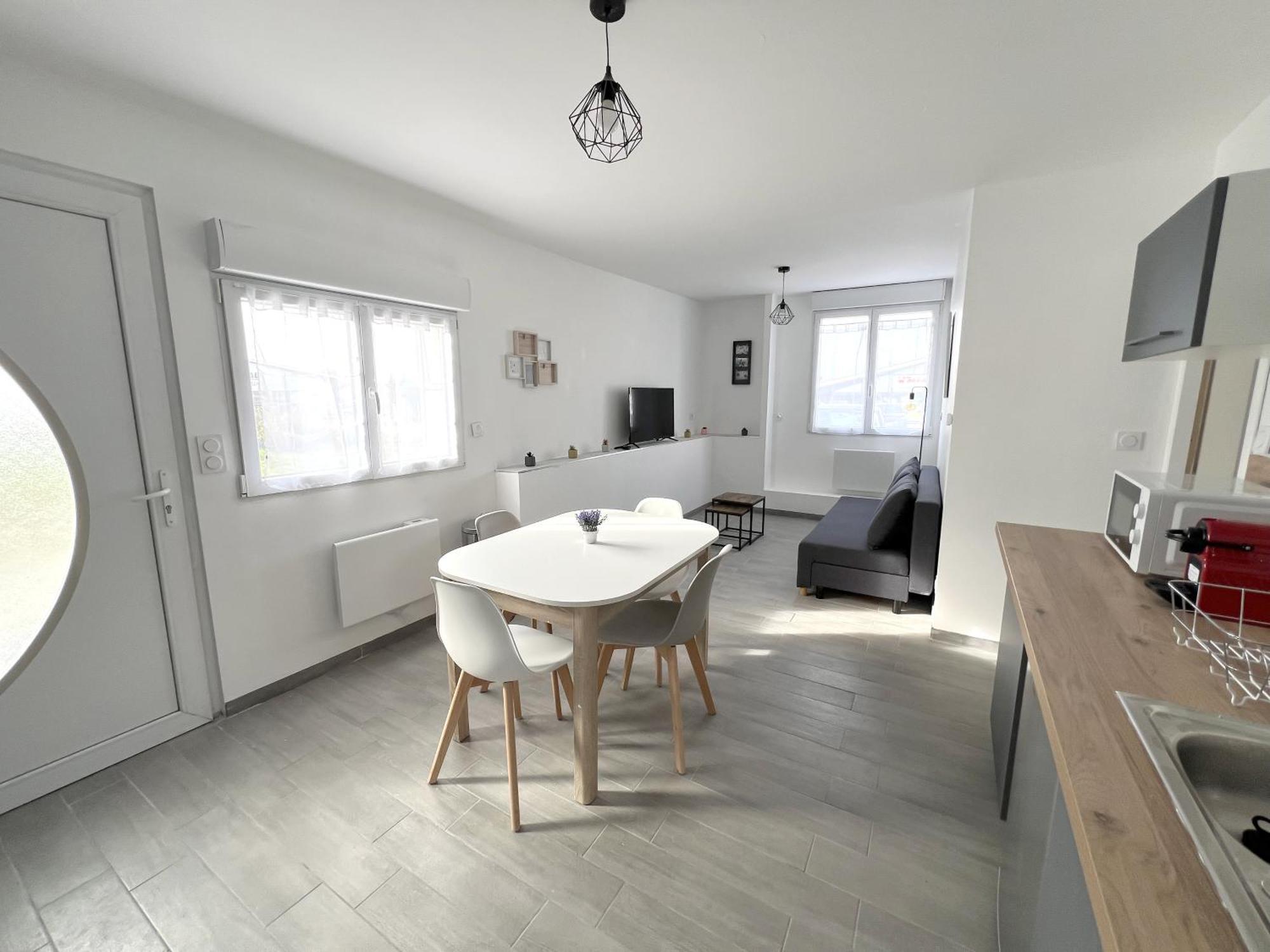 178B - Appartement T2 Tout Confort - Wifi Netflix Le Gond-Pontouvre Luaran gambar